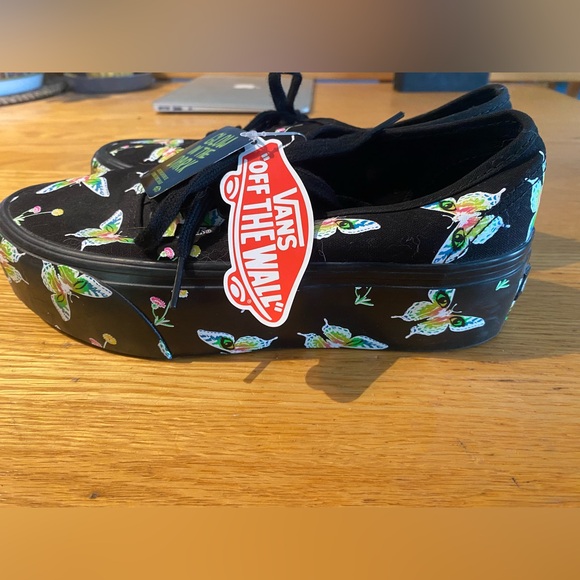 Morph Blackout Platform Vans - Picture 2 of 3